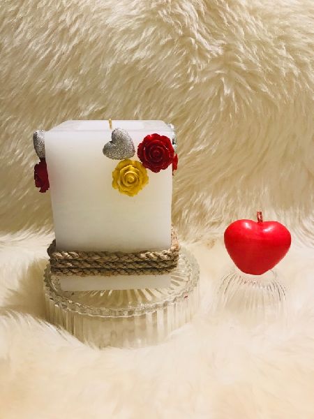 Cylindrical Blooming Heart Candles