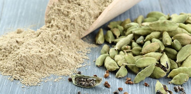 Green and Black Cardamom