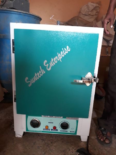 SUNTECH Hot Air Oven, for LAB PURPOSE