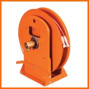 DUAL HYDRAULIC HOSE REELS