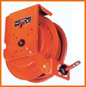 PULL HEAVY DUTY HOSE REELS