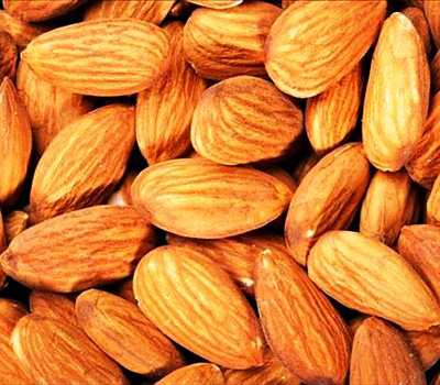 Organic Almond Kernels, Feature : Rich in vitamin protein, Delicious