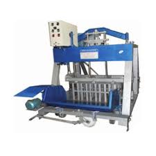 Concrete brick making machine