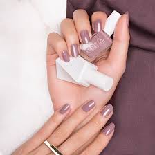 Gel nails