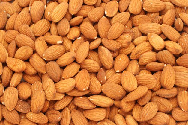 Sweet Almond Nuts