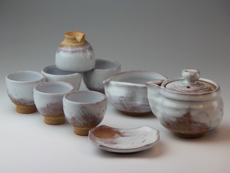 tea set pottery