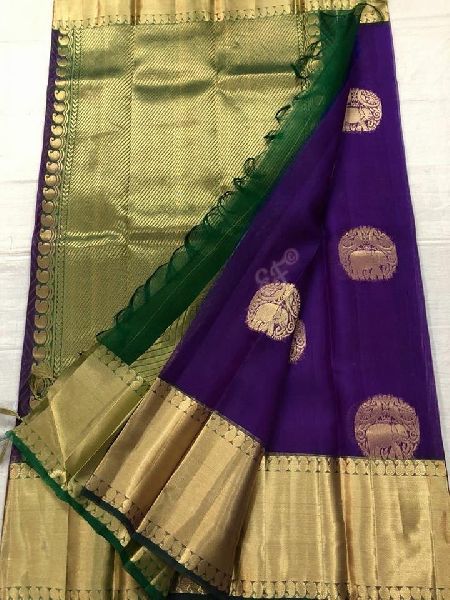 Pure kanchi kora silk sarees with contrast pallu and brocade blouse