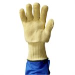 Extreme temperature gloves