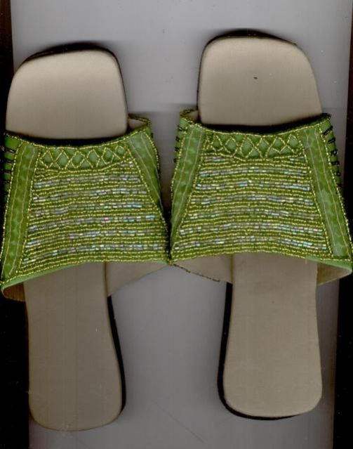 DS-1001 Designer Slippers