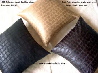 Cushions and Cushion Covers : Ls32