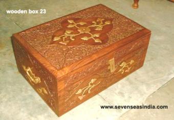 Handicrafts : Wooden Box 23