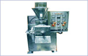 Snack food packaging machine, Voltage : 440 volts