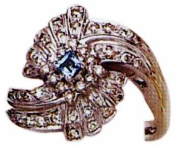 Ladies Diamond Ring 1