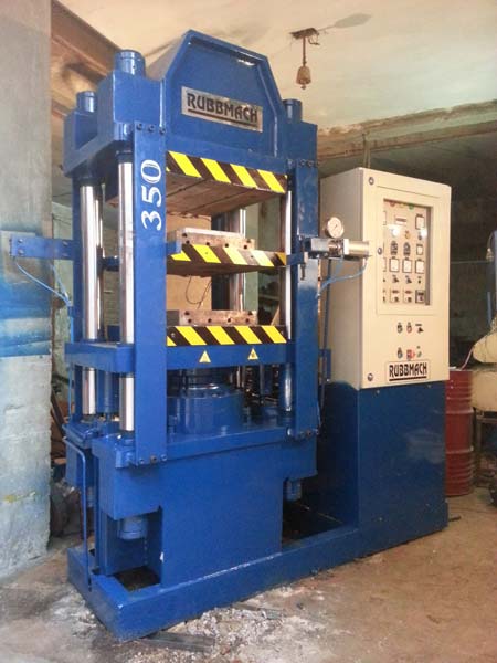 Hydraulic Press for Rubber Mat