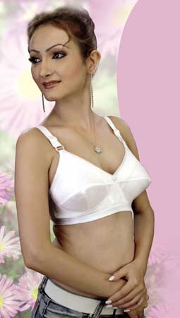 Non-Woven Printed Stylish Ladies Undergarments bra panty at Rs 399/piece in  Pune