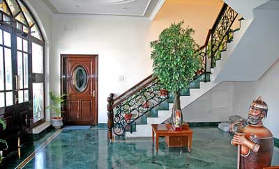 Wrought Iron Staircase Railing