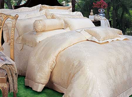 Silk Bedspread (04)