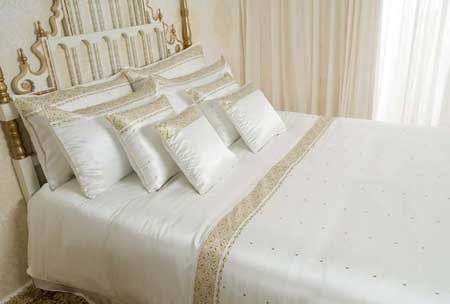 Silk Bedspread (06)