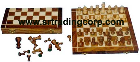 Wooden Chess Set  01