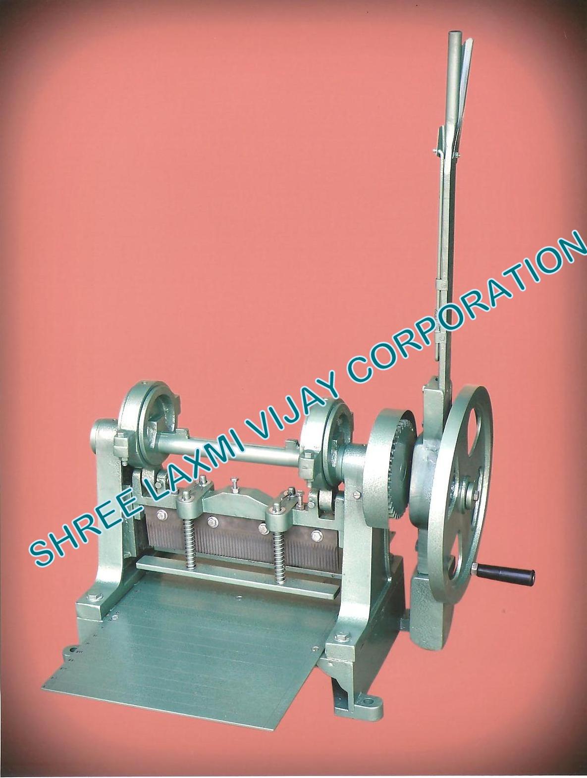 Fabric sample cutting machine