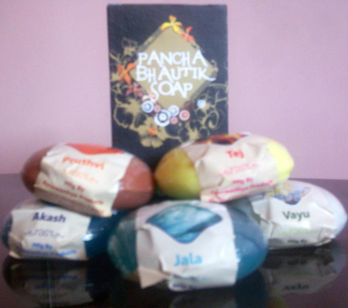 Round Pancha Bhautik Soap, for Bathing, Packaging Type : Paper Box