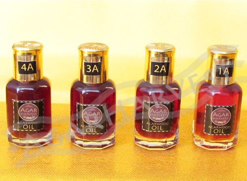 Agarwood-Oudh-Gaharu-دهن العود-沈香 Oil