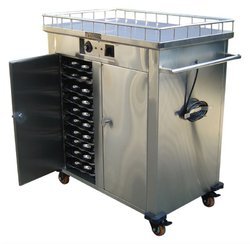 Food Trolley, Capacity : 34 trays