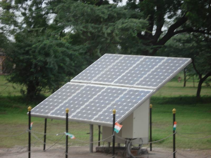 Solar Power Pack, Solar Power Plants