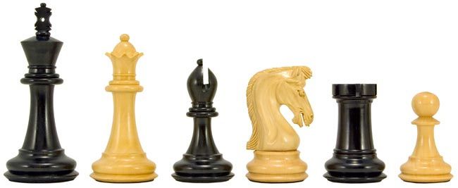 Luxury Knight Chessmen Set