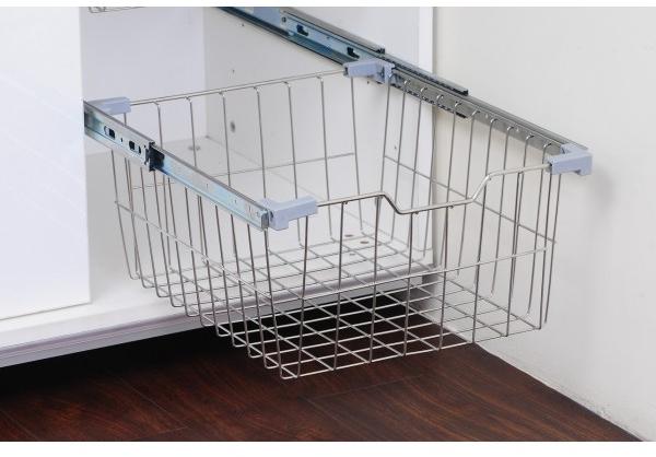 PULLOUT BASKET FOR WARDROBE