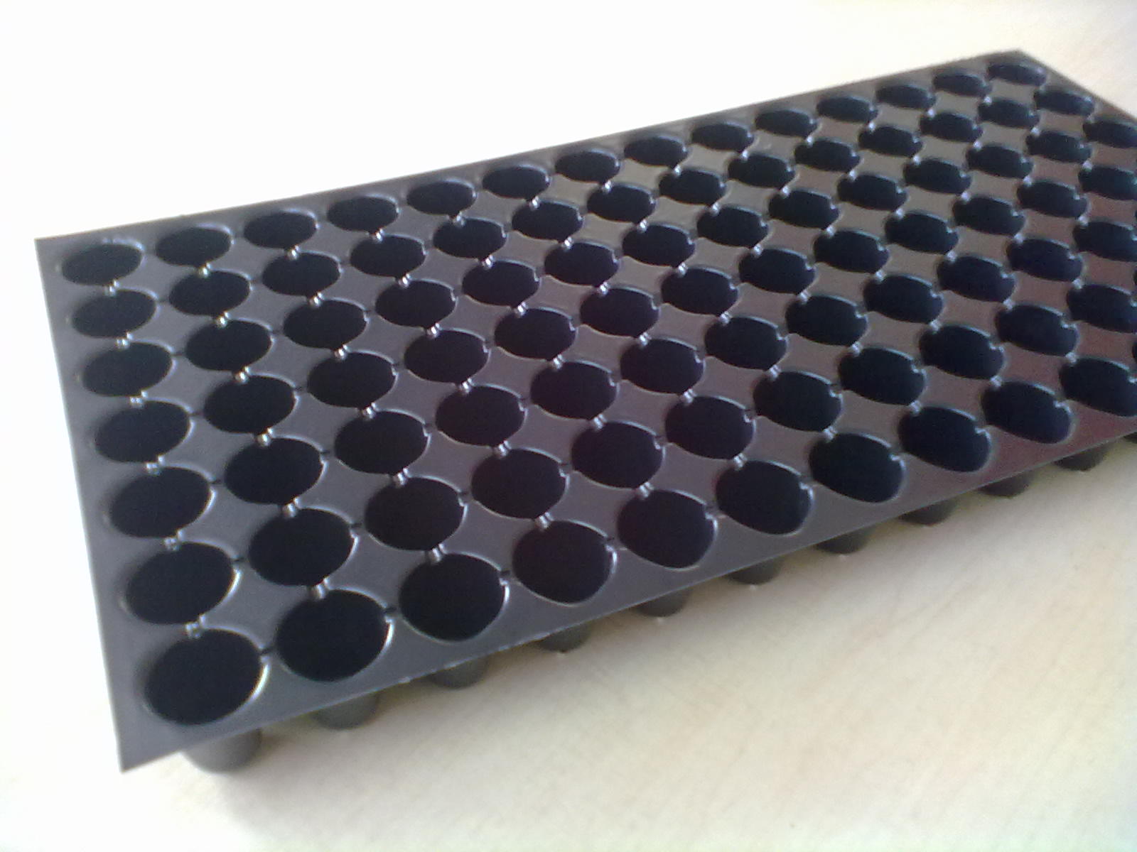 98 Cavity seedling Tray manufacturer, supplier