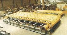 Apron conveyors