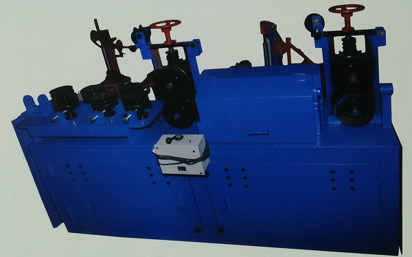Automatic Wire Straightening and Cutting Machinery
