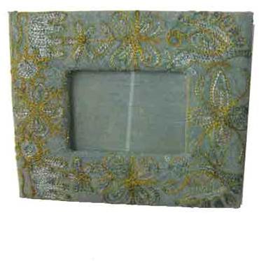 Embroidered Paper Photo Frame
