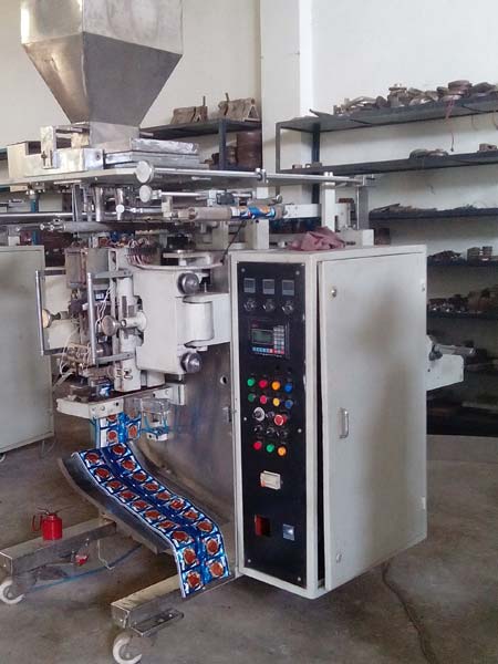 Fully Automatic Zipper Pouch Packaging Machine