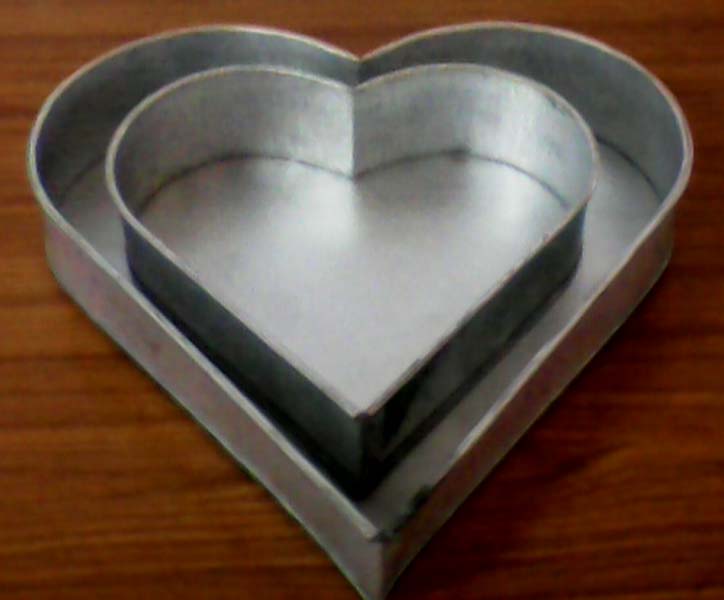 Aluminium Heart Shape Cake Moulds