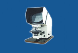 Polarising Projection Microscope