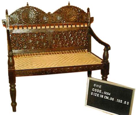 Wooden chair, Size : 98.105.60