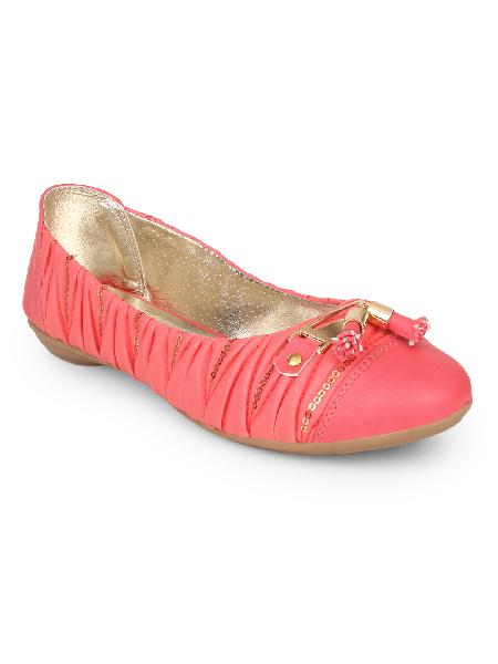 Ladies Peach & Red Belly Shoes, Lining Material : pu lining synthetic