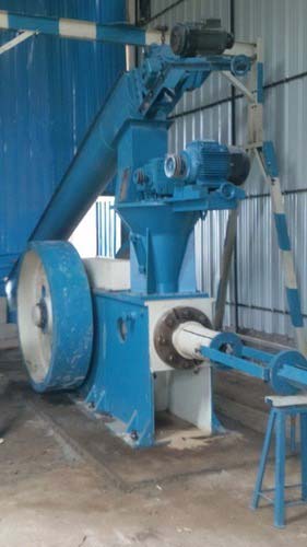 Automatic Briquette Making Machine