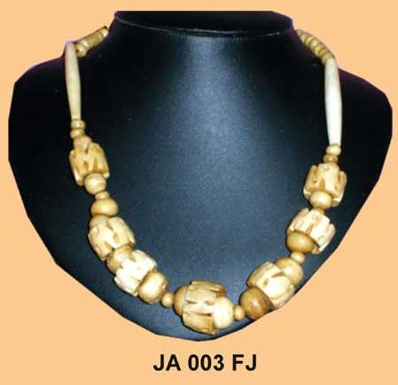 Horn Necklace - Ja 03 Fj