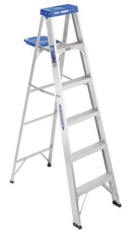 aluminum step ladder