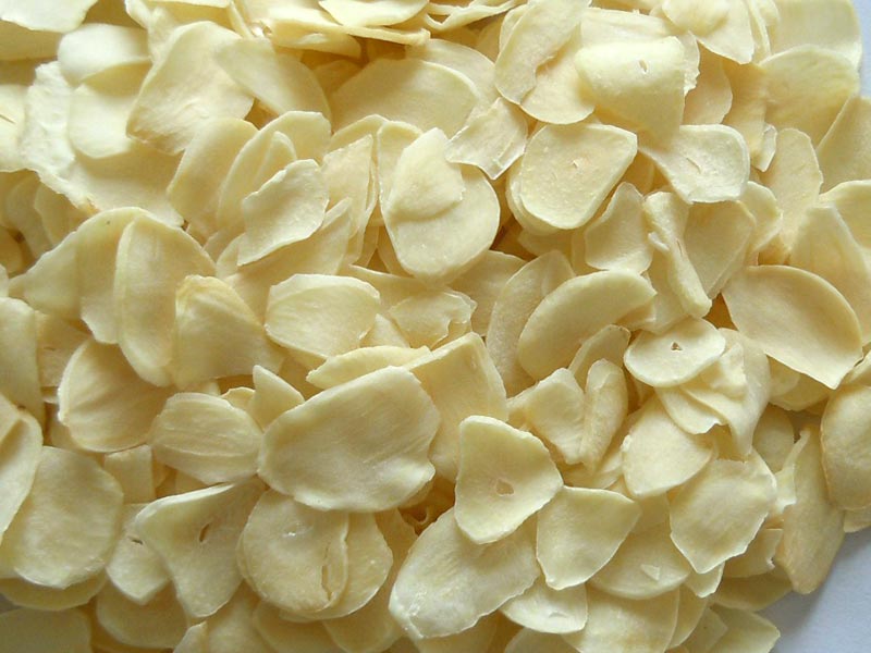 garlic flakes