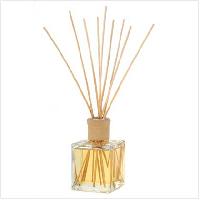 Liquid reed diffuser oil, for Restaurant, Hotel, Home, Purity : 100%