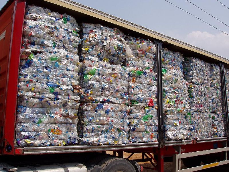 PET BOTTLES APROX. 95 CLEAR 5 COLOR BALES SCRAP/WASTE. by