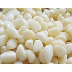 peeled garlic cloves