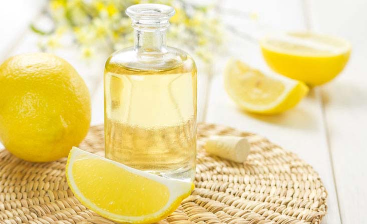 Organic Lemon Oil, for Killing Bacteria, Reduce Body Aches, Packaging Type : Glass Bottels