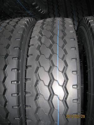 10.00r20-18pr Truck Tyre