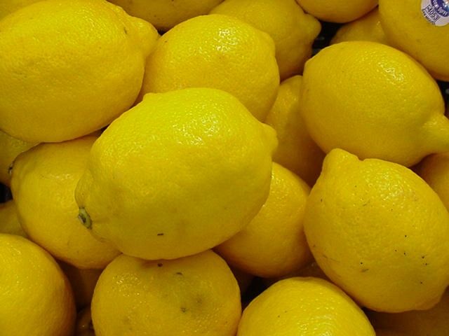 Fresh Yellow Lemon