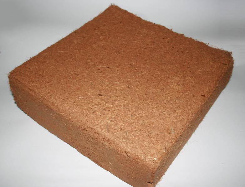 Rectangular Coco Peat Blocks, for Agriculture Use, Block Size : 30x30x12cm